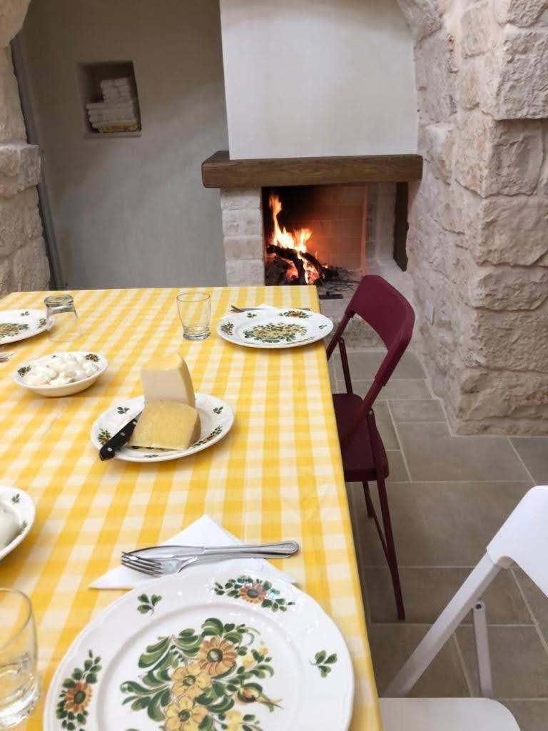 Trullo Dell' Edera Con Piscina Privata Apartment Alberobello Bagian luar foto