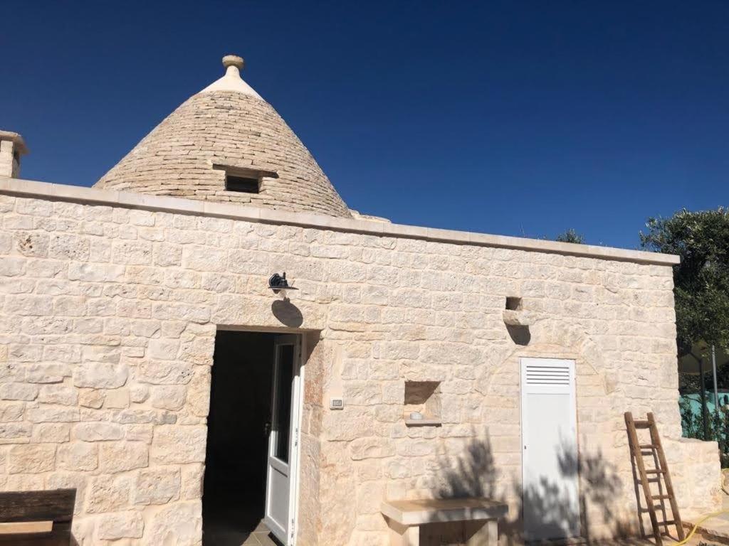 Trullo Dell' Edera Con Piscina Privata Apartment Alberobello Bagian luar foto